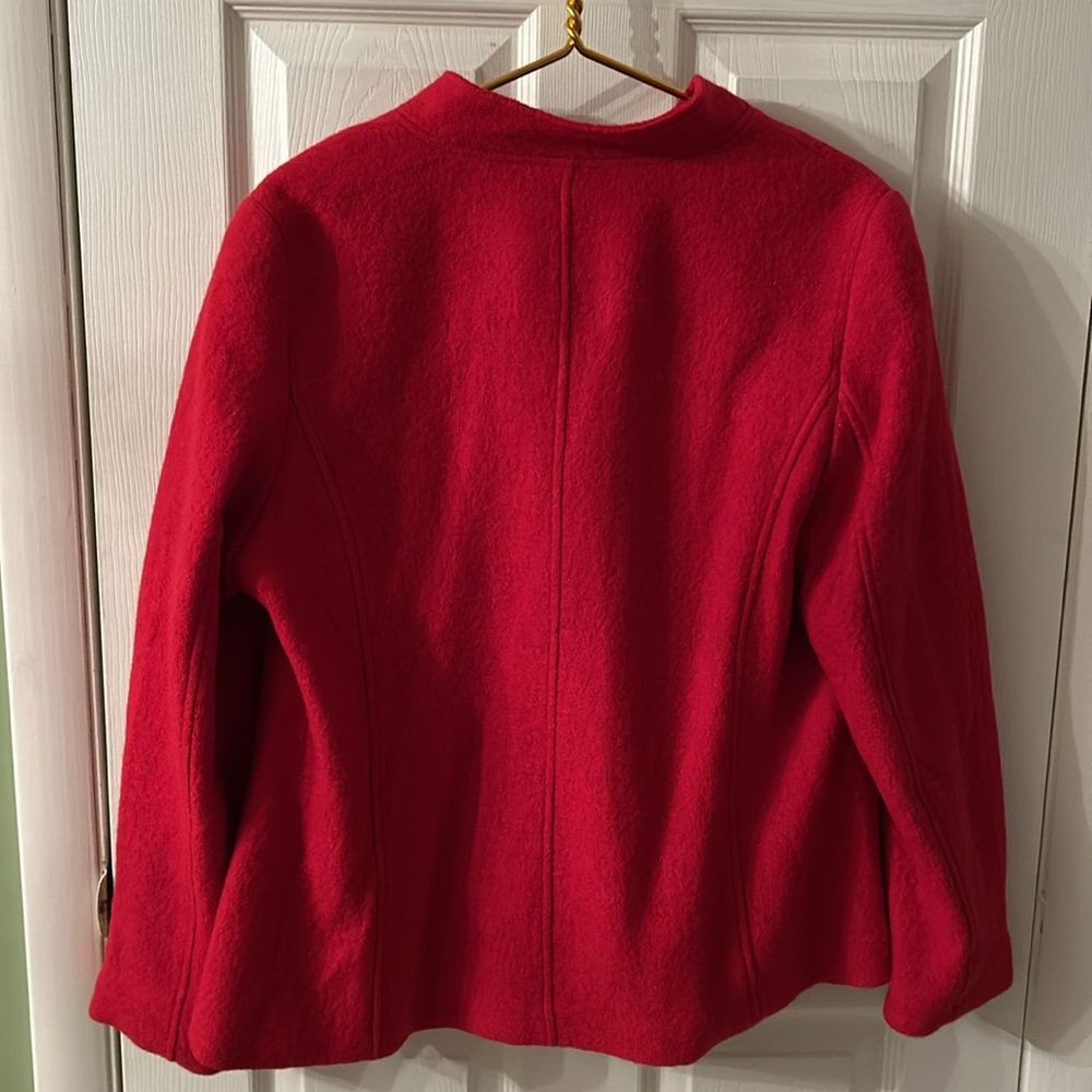 Talbots Plus Women's Red Blazer with Gold Buttons - Picture 2 of 7